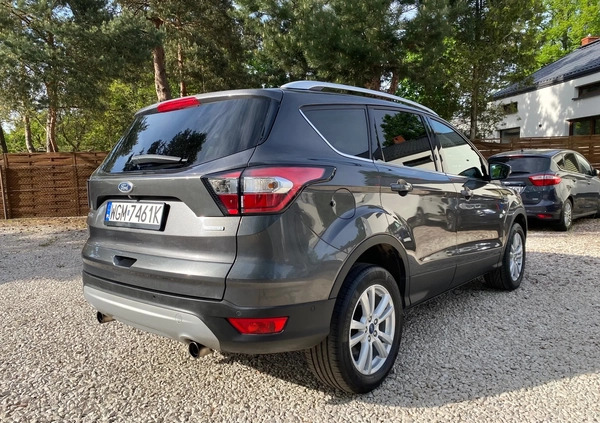 Ford Kuga cena 63900 przebieg: 107157, rok produkcji 2017 z Kałuszyn małe 781